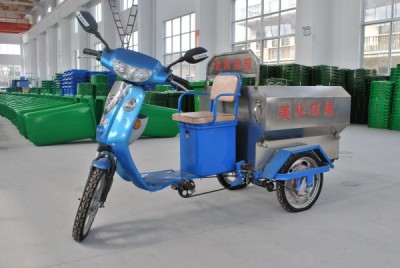 Трицикл для уборки мусора. Фото с сайта russian.plasticwastebin.com