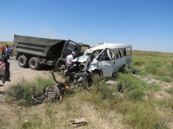 В отношении водителя микроавтобуса, 11 пассажиров которого погибли, возбуждено уголовное дело