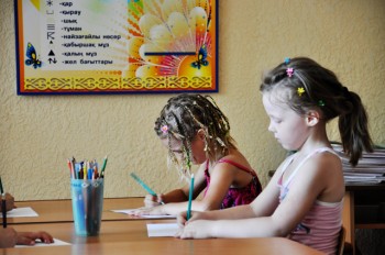 Подготовишки детского сада № 19 не прекращают занятия даже летом