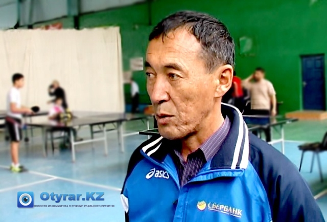 Нурлан Оразбаев, тренер по настольному теннису