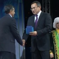 Аскар Мырзахметов удостоился почетной грамоты Президента РК