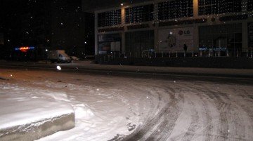 Постоянный шымкентский сериал "Падал прошлогодний снег". Думаете, дорожным службам легко работать "по правилам"?