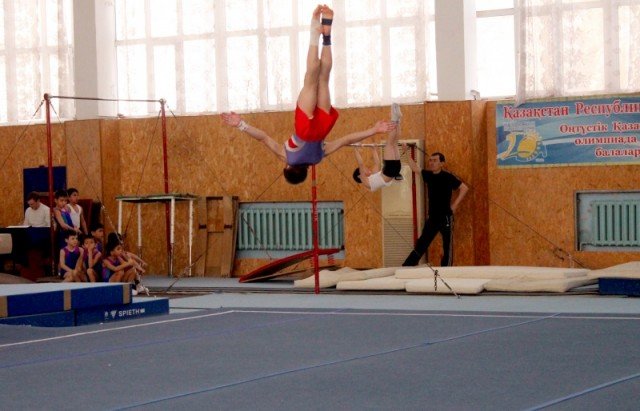 Великолепный прыжок в исполнении Константина Руденко