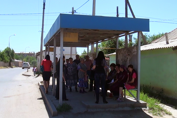 Остановка есть - автобусов нет, сетуют жители улицы Калдаякова  
