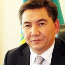 Министр образования РК Аслан Саринжипов