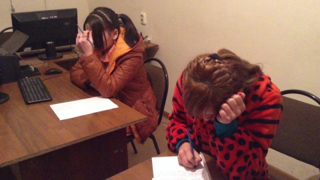 В ЮКО в ходе рейда «Stop-траффик» задержаны 3 сводницы