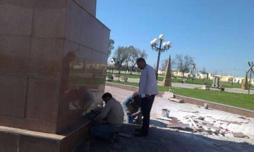 Планируется заменить поломанные плиты на всех элементах парка Независимости и площади Ордабасы