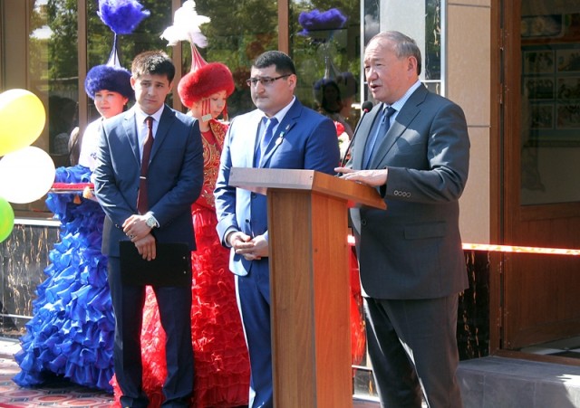 Али Бектаев поздравил с открытием нового корпуса КИПУДН