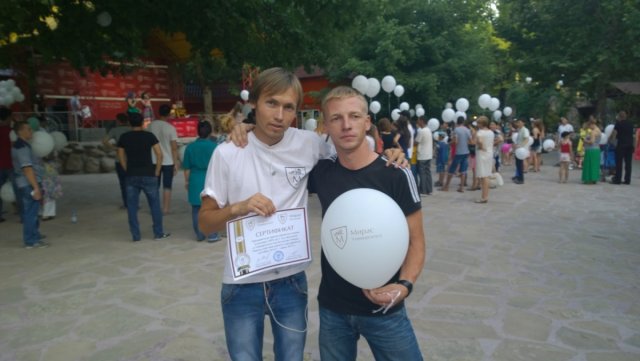  Киреев Дмитрий подарил выигранный грант своему брату, который уже учится в университете "Мирас"  