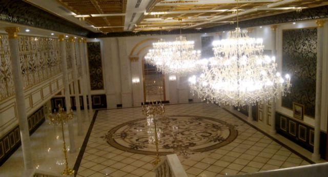 Отель Rixos Khadisha Shymkent предлагает конференц-залы общей площадью 1,100 м² для организации деловых встреч высокого уровня