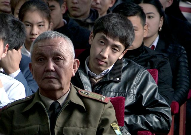 Шымкентских студентов приглашают на службу в Нацгвардию РК