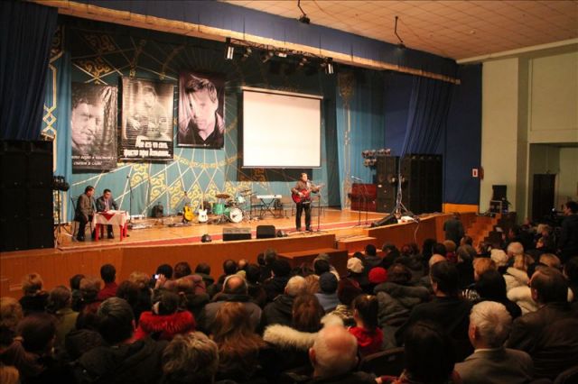 ташкентский исполнитель приезжает на концерт не первый год