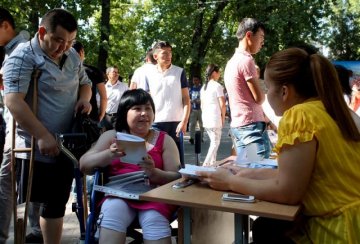 В Казахстане увеличат размер госпособий людям с ограниченными возможностями