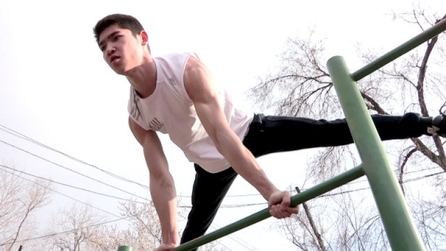 Шымкентский воркаутер выиграл путевку на кубок мира по street workout