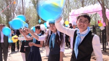 Ученики села Караой в ЮКО получили новую школу