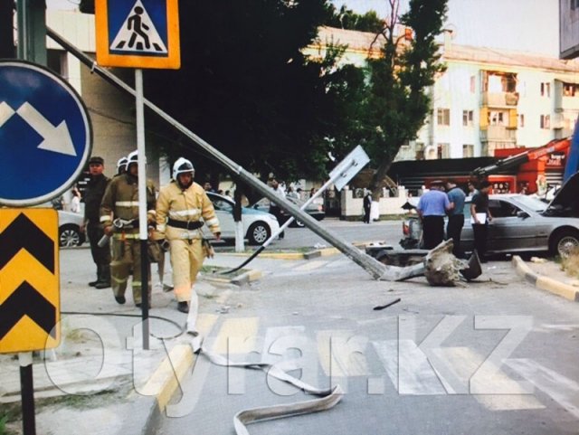 Жуткое ДТП со смертельным исходом произошло в центре Шымкента