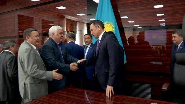 Главой ЮКО вновь избран Аскар Мырзахметов