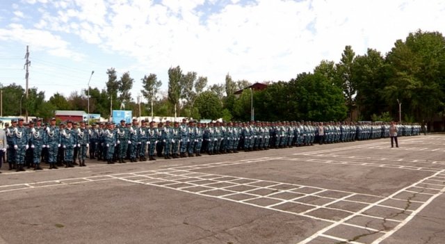 Более сотни сержантов школы МВД готовы охранять покой мирных граждан