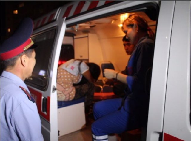 В Шымкенте полицейские спасли девушку от попытки суицида