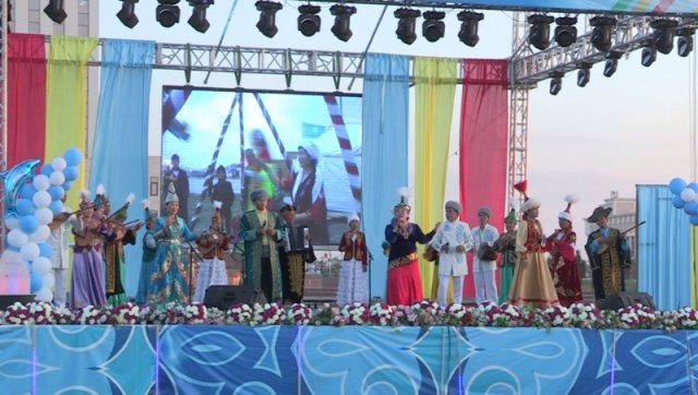 Шардаринцы феерично выступили в конкурсе "Мәдениетім мерейім"