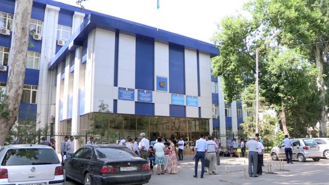 В Шымкенте продолжается процесс по обвинению 39-летнего жителя села Бостандык Сарыагашского района Навмидина Нарметова