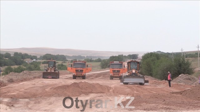 Китайским строителям оказалась не по зубам казахская земля