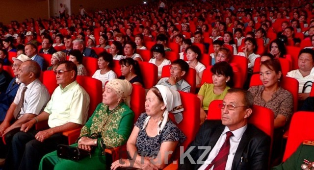 Праздник посвященный 550-летию казахского ханства. 