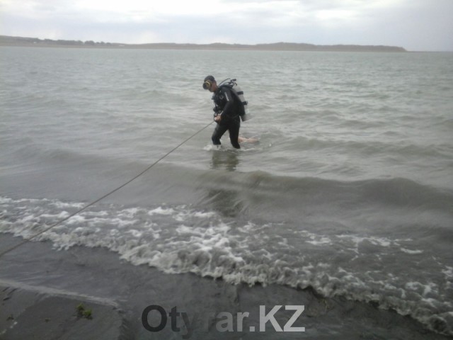 На "Серебряном пляже" в Шардаре утонул мужчина