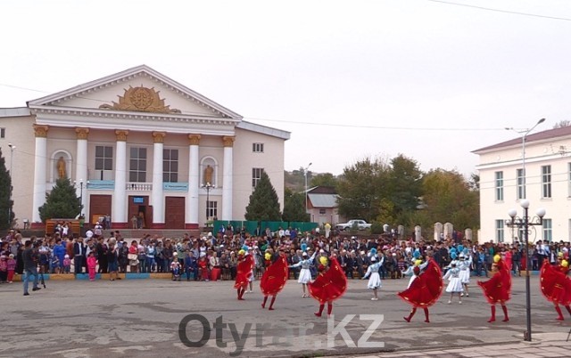 Городу Ленгер исполнилось 70 лет
