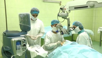 В клинике "Микрохирургия глаза" проводят уникальные операции