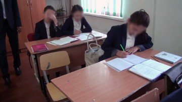 Подростковый суицид в Шымкенте: 13-летний школьник прыгнул с 9 этажа