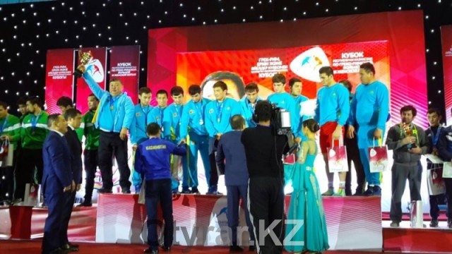 Борцы ЮКО завоевали Кубок Казахстана