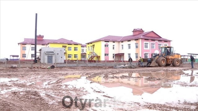 В Шымкенте завершается строительство четырех школ и двух детсадов