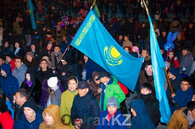 Шымкентская молодежь зажигала на концерте в честь Дня Независимости