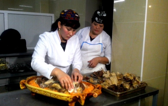 В Шымкенте прошел гастрономический мясной фестиваль "Ет асу"