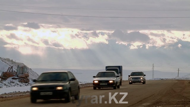 Трасса Шымкент-Ташкент открыта, а перевал Казыгурт стал безопасным