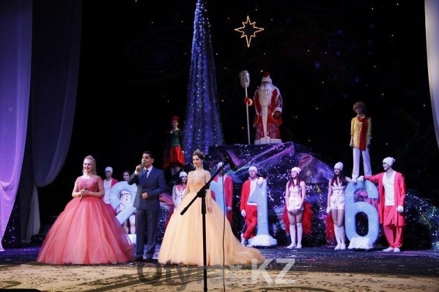 В областном русском драматическом театре продолжаются "Рождественские встречи"