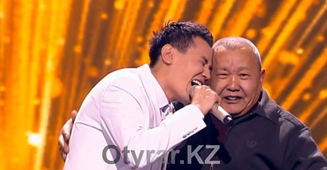 Победитель "X-Factor Казахстан" спел специально для шымкентских телезрителей