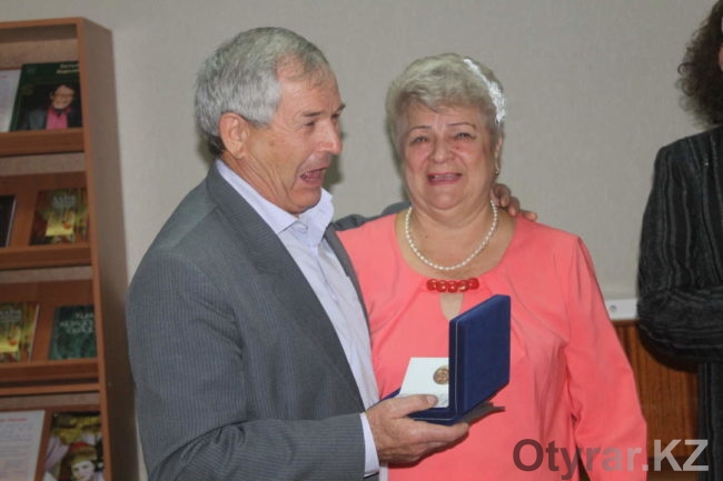 Семья Сидельниковых получила медаль за любовь и верность