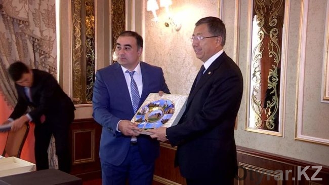 Аким ЮКО и посол Азербайджана Рашад Маммадаров