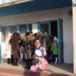 Шымкентские родители вышли на защиту учителя