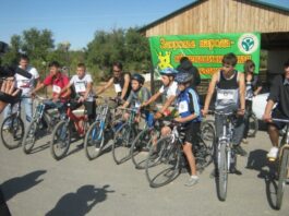 Всего лишь 10 участников в нашумевшей велогонке в Шымкенте