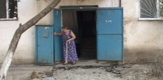 В Шымкенте пенсионеры вышли на стихийный митинг (дополнение)