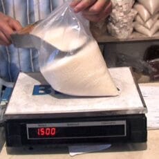 Сахар упал в цене