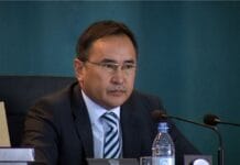 Успехи акима Южного Казахстана депутаты оценили на 10 баллов