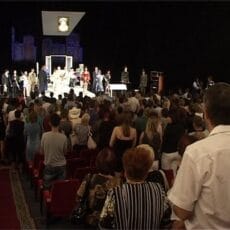 Театральный сезон открыт в казахском драматическом театре ЮКО