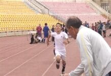 Юные футболисты доказывают на тестах физическую готовность играть за команду