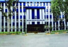 В ЮКО за продажу липовых аттестатов осужден замдиректора лицея Областной суд в Шымкенте