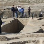 Необычная археологическая экспедиция начала работу в Туркестане На раскопках совместно работают молодые ученые СНГ и дальнего зарубежья