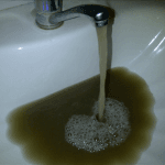 Такая вода льется из водопроводного крана в Кентау